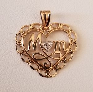 10k Mom Pendant